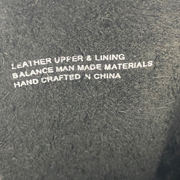 BORN Unisex Shavano Western Black Pebble grained Leather Pull-on Boots - Picture 11 of 11